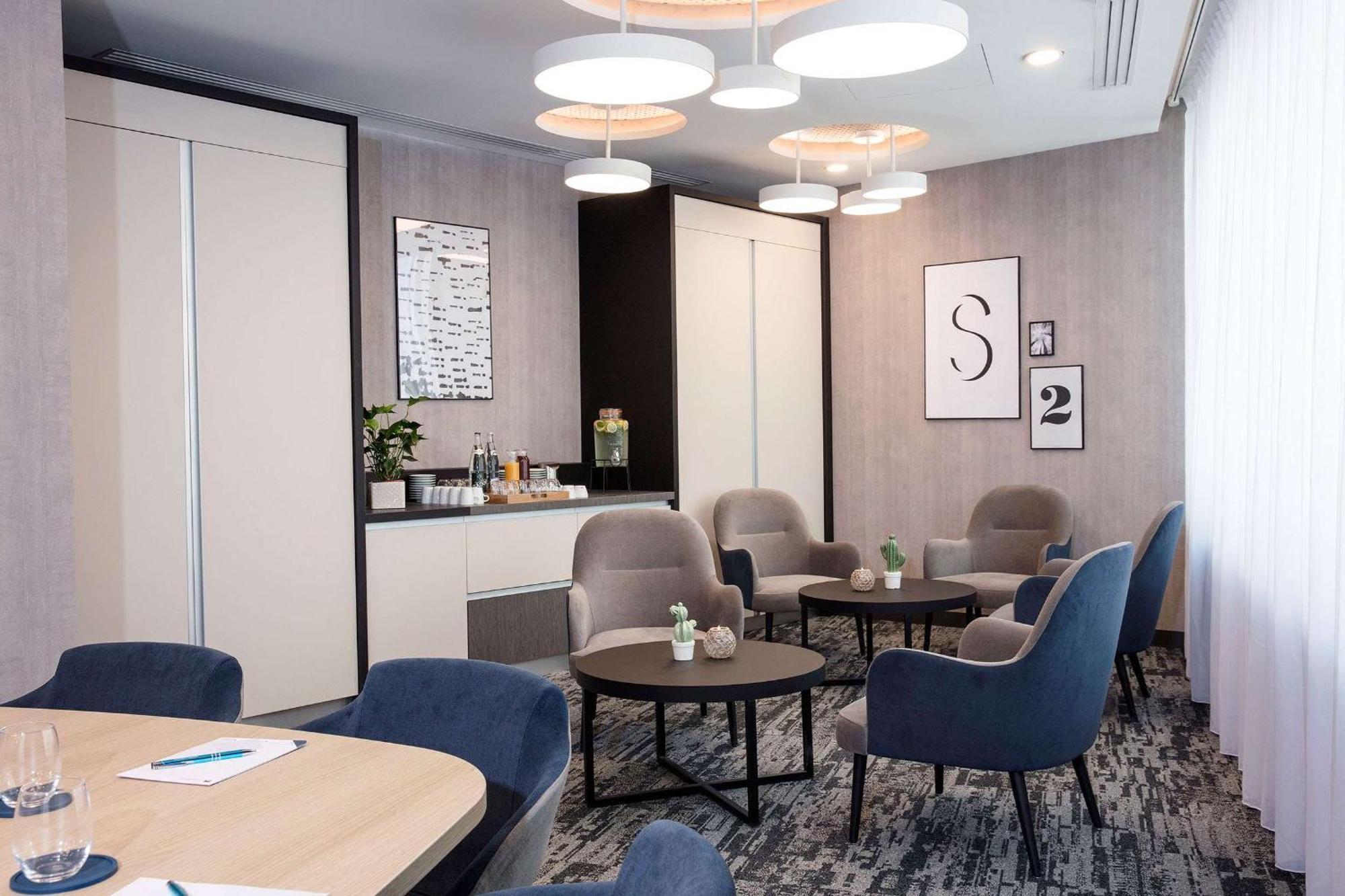 Hampton By Hilton Paris Clichy Hotel Eksteriør billede