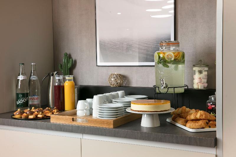 Hampton By Hilton Paris Clichy Hotel Eksteriør billede